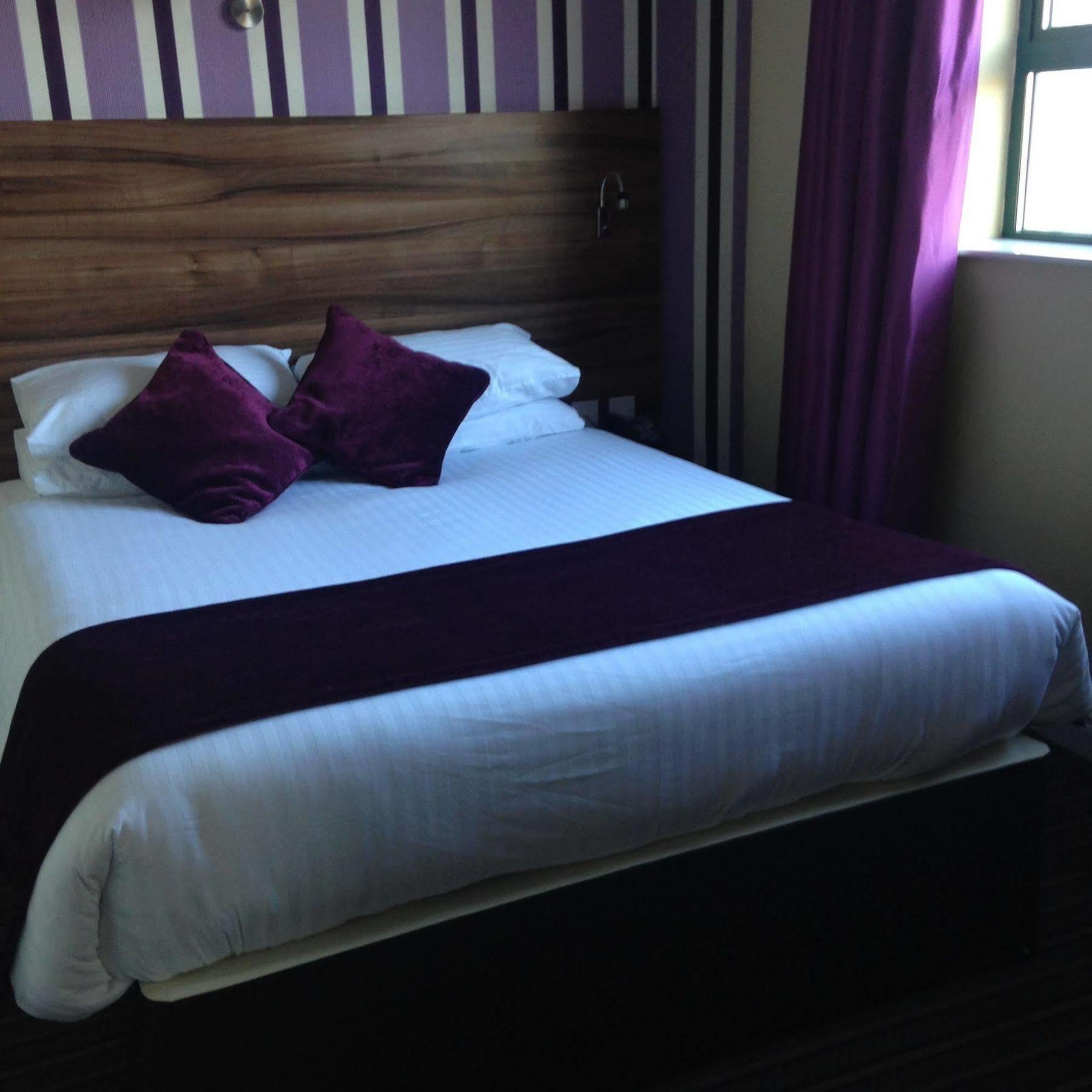 Mourne Country Hotel 뉴리 외부 사진