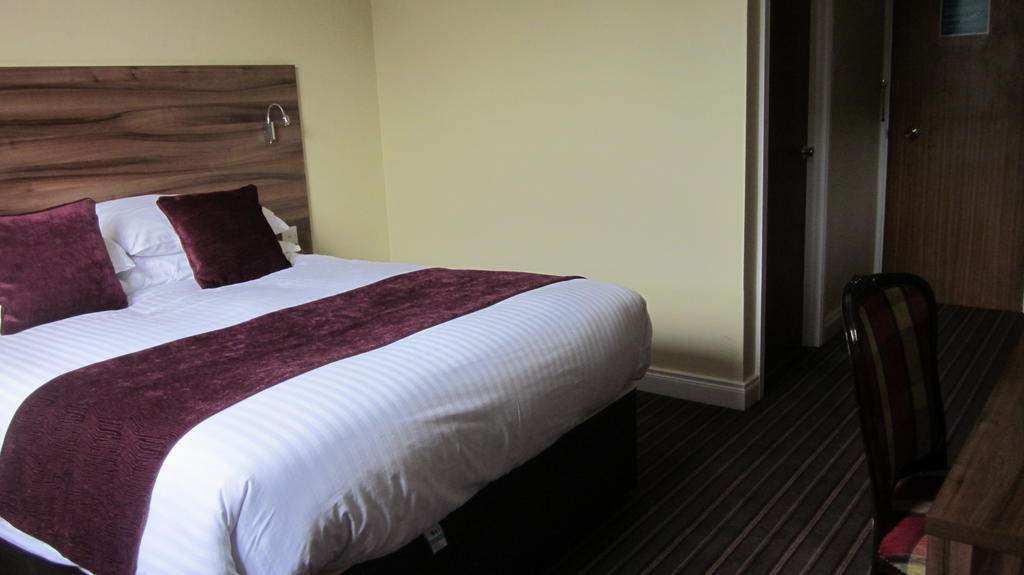 Mourne Country Hotel 뉴리 객실 사진